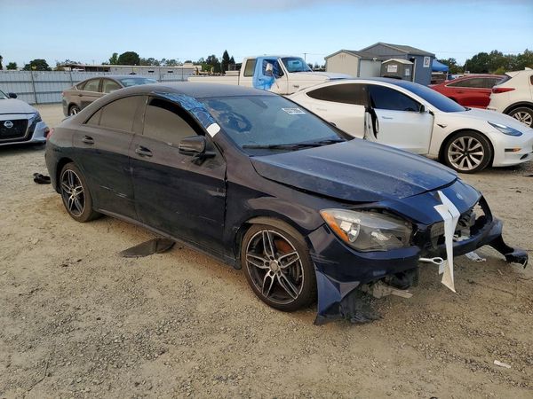 2017 MERCEDES-BENZ CLA-CLASS CLA250 — Passenger 3/4