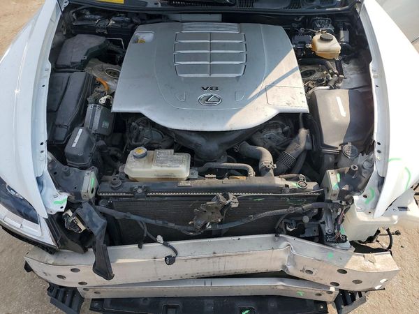 2013 LEXUS LS 460