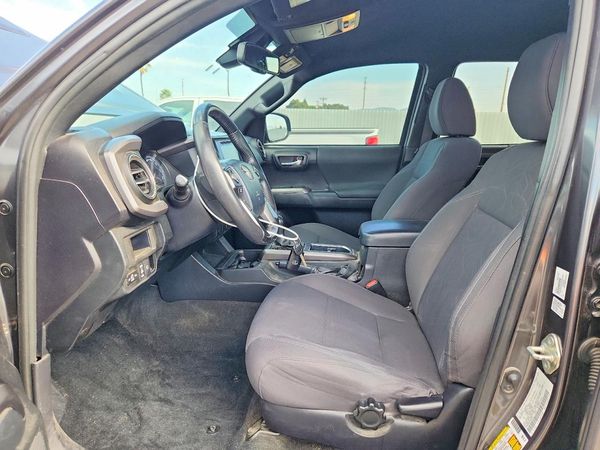 2019 TOYOTA TACOMA SR5