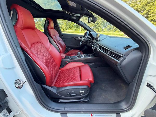2019 AUDI S4 quattro Prestige