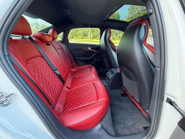 2019 AUDI S4 quattro Prestige