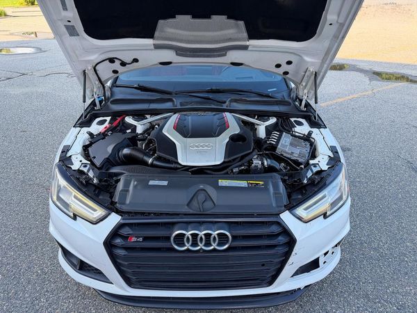 2019 AUDI S4 quattro Prestige
