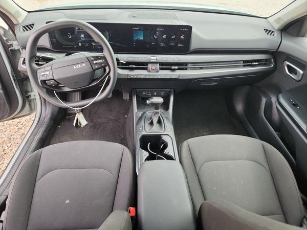 2026 KIA K4 LX, LXS