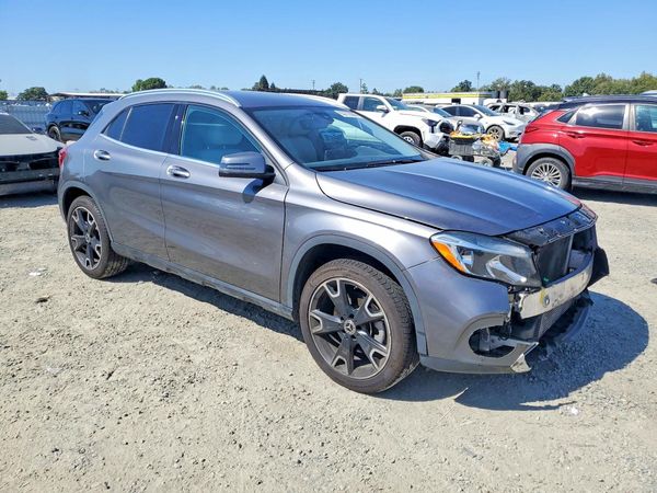 2019 MERCEDES-BENZ GLA GLA250-4M