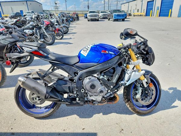 2026 SUZUKI GSXR750