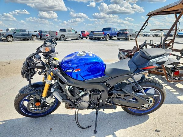 2026 SUZUKI GSXR750
