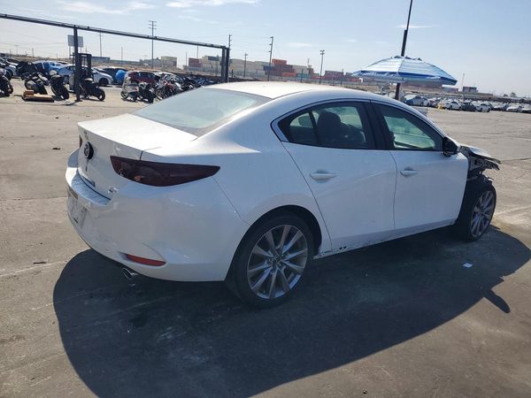 2021 MAZDA 3