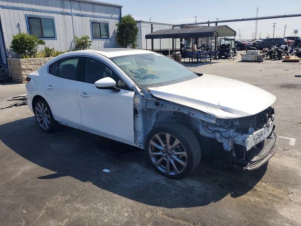 2021 MAZDA 3