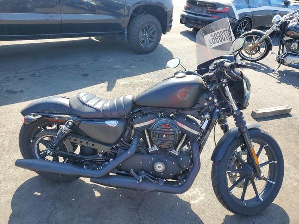 2022 HARLEY-DAVIDSON XL883