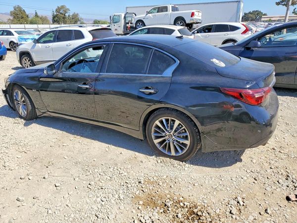 2018 INFINITI Q50