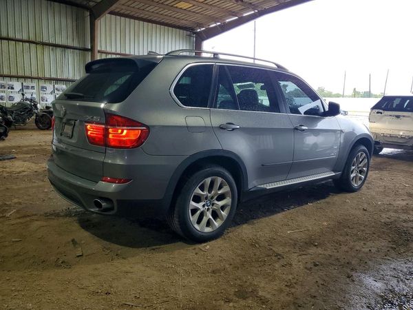 2013 BMW X5 xDrive35i