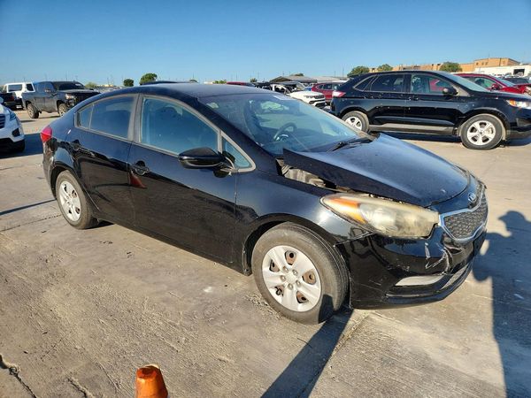 2016 KIA FORTE GL (Middle-Low Grade)