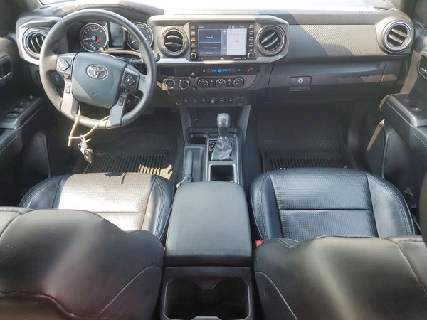 2020 TOYOTA TACOMA SR5