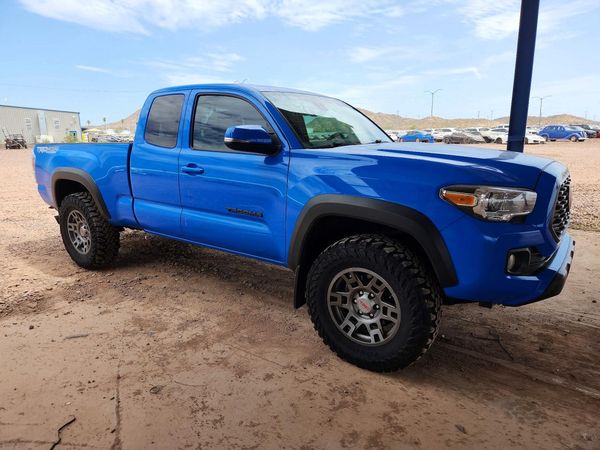 2020 TOYOTA TACOMA SR5