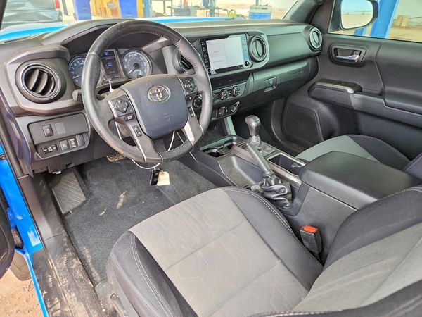 2020 TOYOTA TACOMA SR5