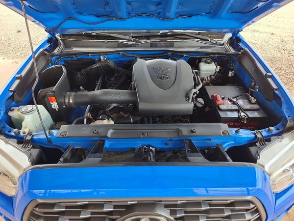 2020 TOYOTA TACOMA SR5