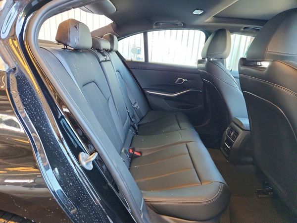 2026 BMW 330XI xDrive