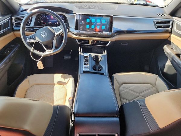 2025 VOLKSWAGEN ATLAS CROSS SPORT