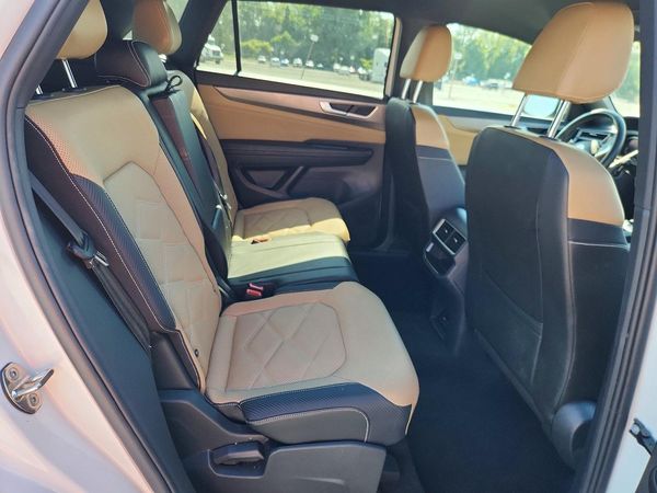 2025 VOLKSWAGEN ATLAS CROSS SPORT