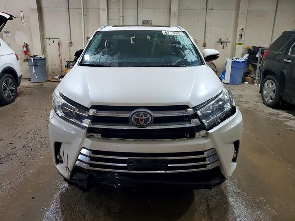2019 TOYOTA HIGHLANDER Ltd/Ltd Platinum