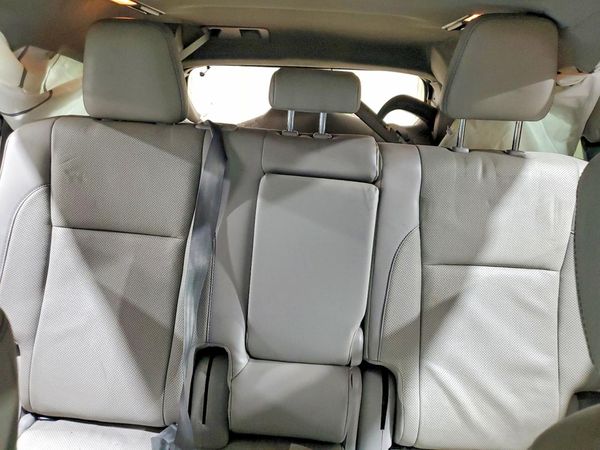 2019 TOYOTA HIGHLANDER Ltd/Ltd Platinum