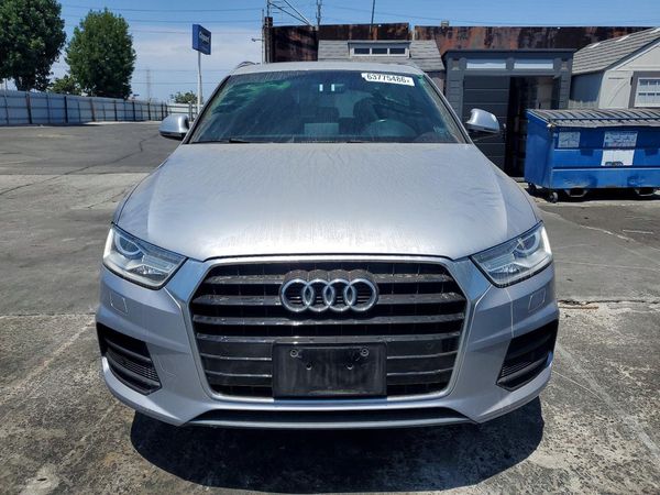 2016 AUDI Q3 Premium Plus