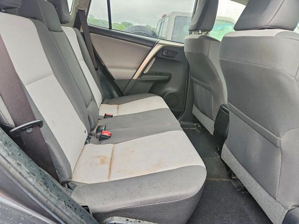 2015 TOYOTA RAV4 LE (X Grade)