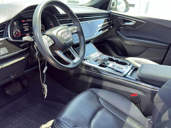 2021 AUDI Q8