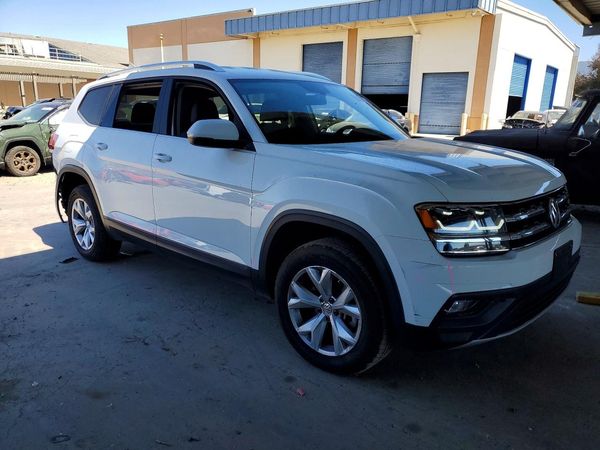 2018 VOLKSWAGEN ATLAS 4Motion SE