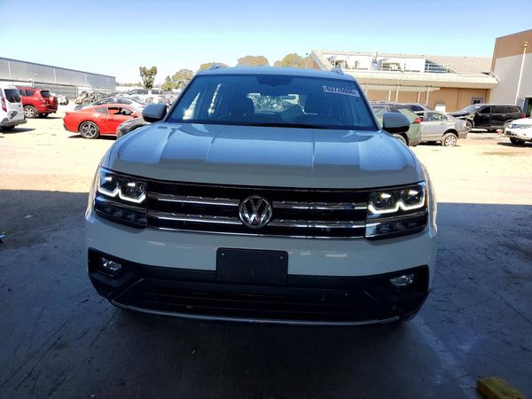 2018 VOLKSWAGEN ATLAS 4Motion SE