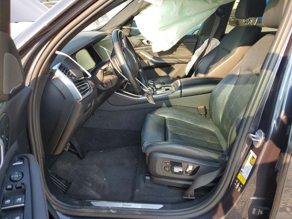 2019 BMW X5 xDrive50i — DENT