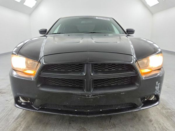 2013 DODGE CHARGER SE