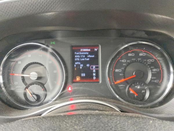 2013 DODGE CHARGER SE