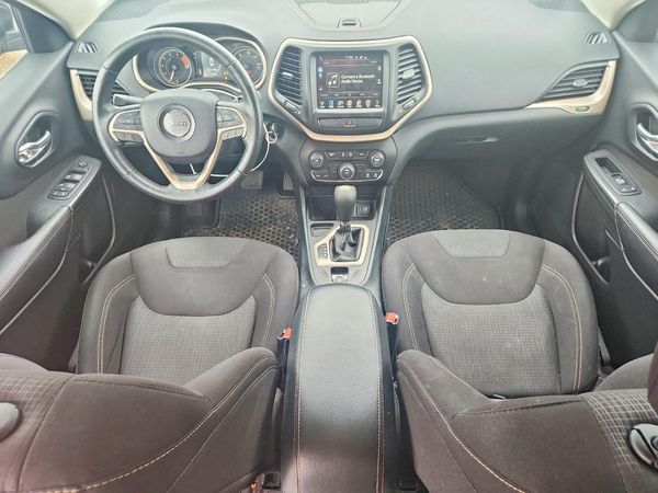 2016 JEEP CHEROKEE LATITUDE FWD