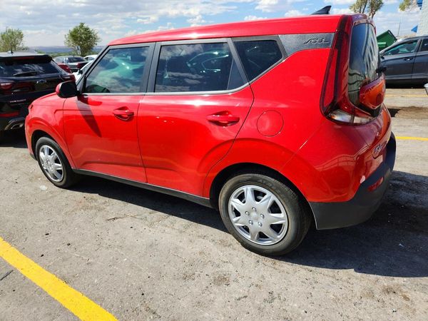 2022 KIA SOUL