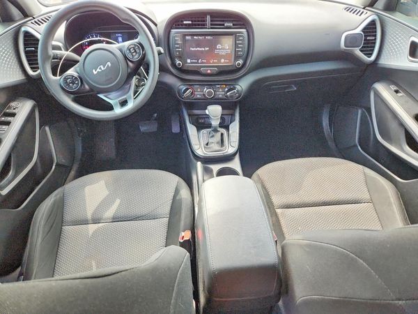 2022 KIA SOUL