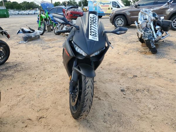 2021 HONDA CBR CYCLE