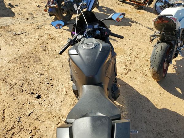 2021 HONDA CBR CYCLE