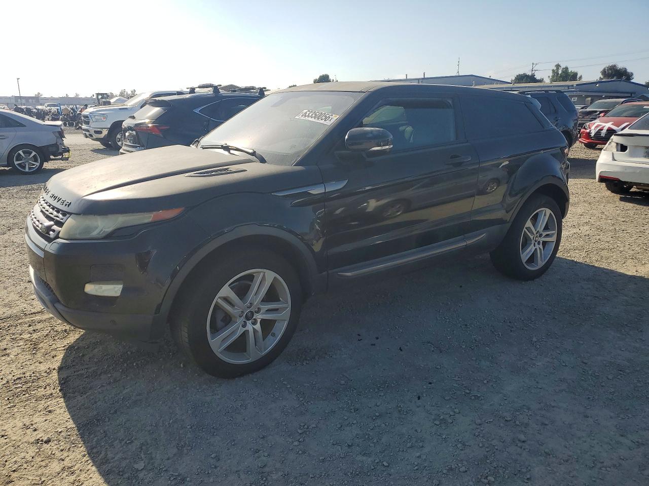 2013 LAND ROVER RANGEROVER Pure Plus — Front 3/4