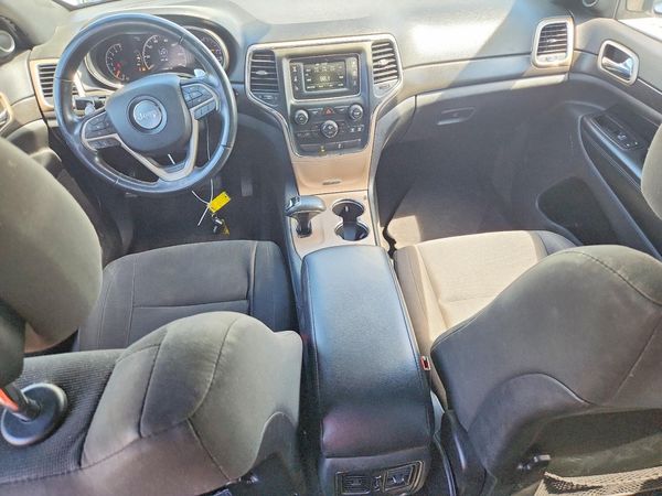 2015 JEEP GRAND CHEROKEE LAREDO 4X2