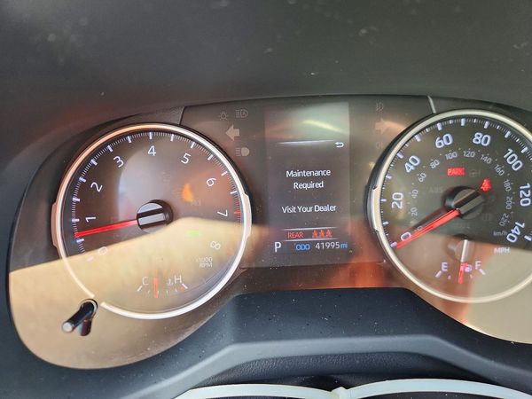 2019 TOYOTA RAV4 XLE / XLE Premium 4WD