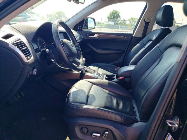 2017 AUDI Q5 quattro Premium Plus