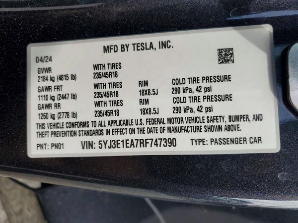 2024 TESLA MODEL 3