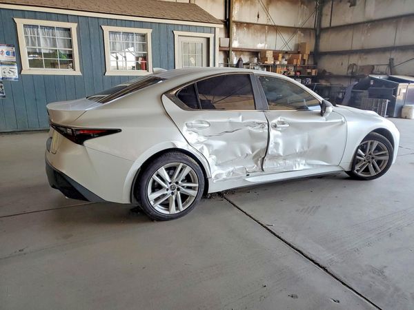 2021 LEXUS IS 300 Comfort