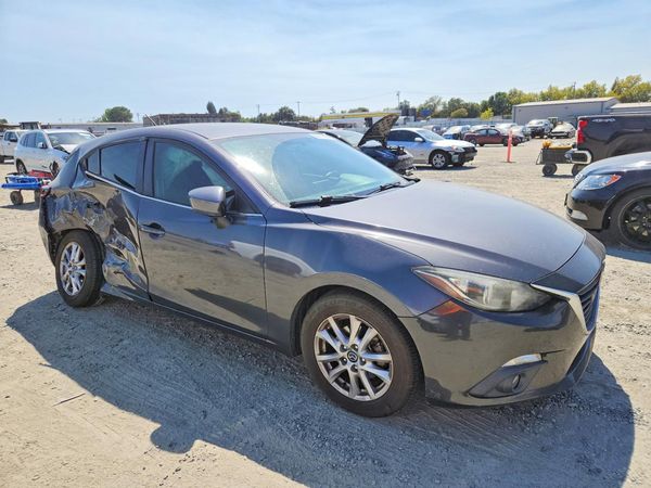 2015 MAZDA 3 Touring/GS