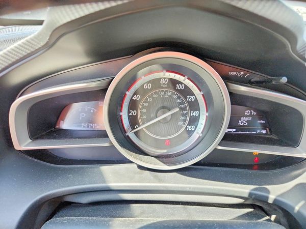 2015 MAZDA 3 Touring/GS