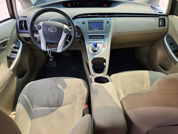 2013 TOYOTA PRIUS