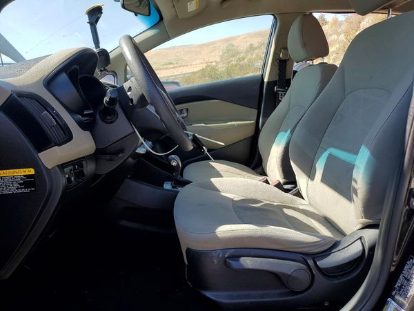 2014 KIA RIO 1.6 AT LX STD/Power