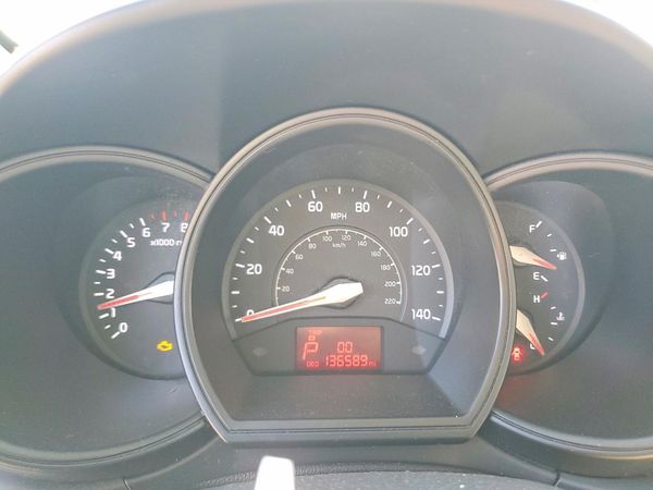 2014 KIA RIO 1.6 AT LX STD/Power