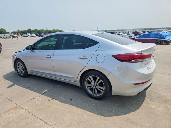 2017 HYUNDAI ELANTRA